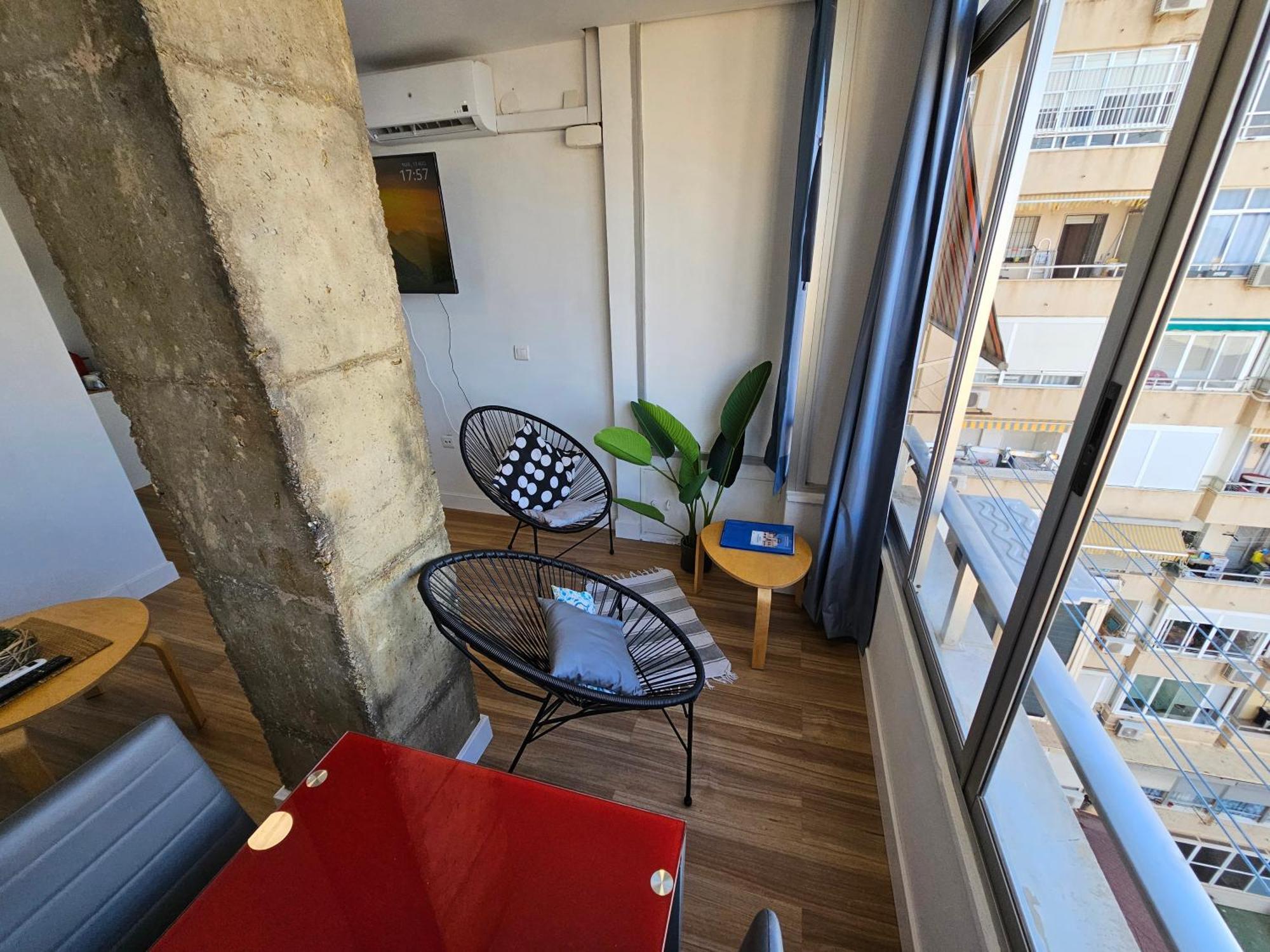 Bonito, luminoso y centrico apartamento con piscina y vistas al mar Torremolinos Exterior foto