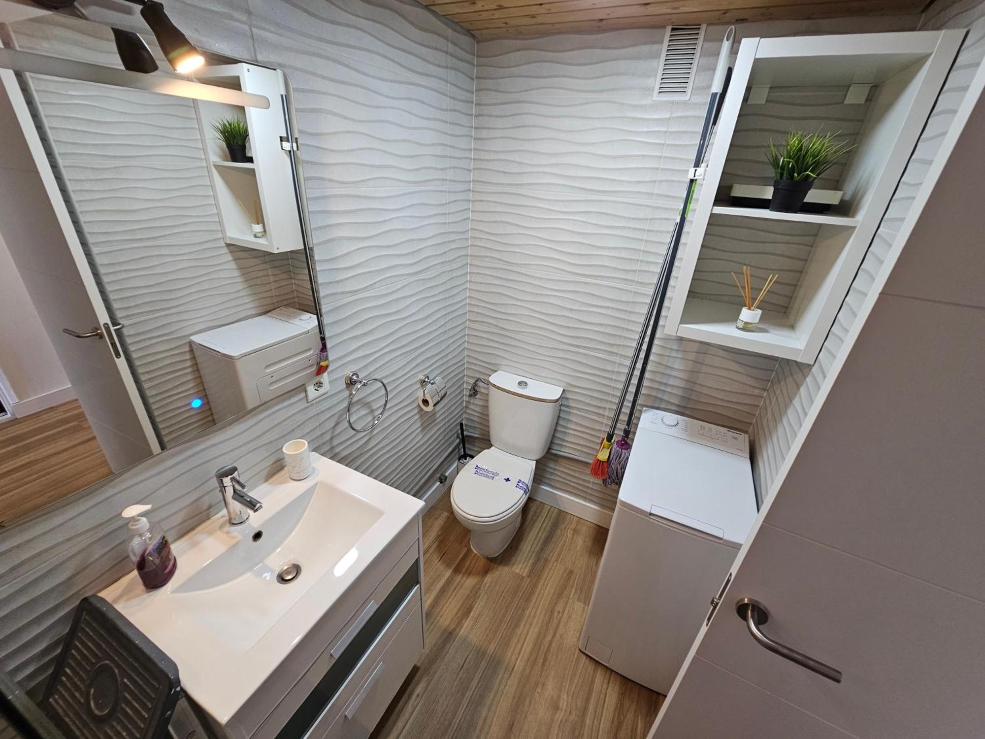 Bonito, luminoso y centrico apartamento con piscina y vistas al mar Torremolinos Exterior foto