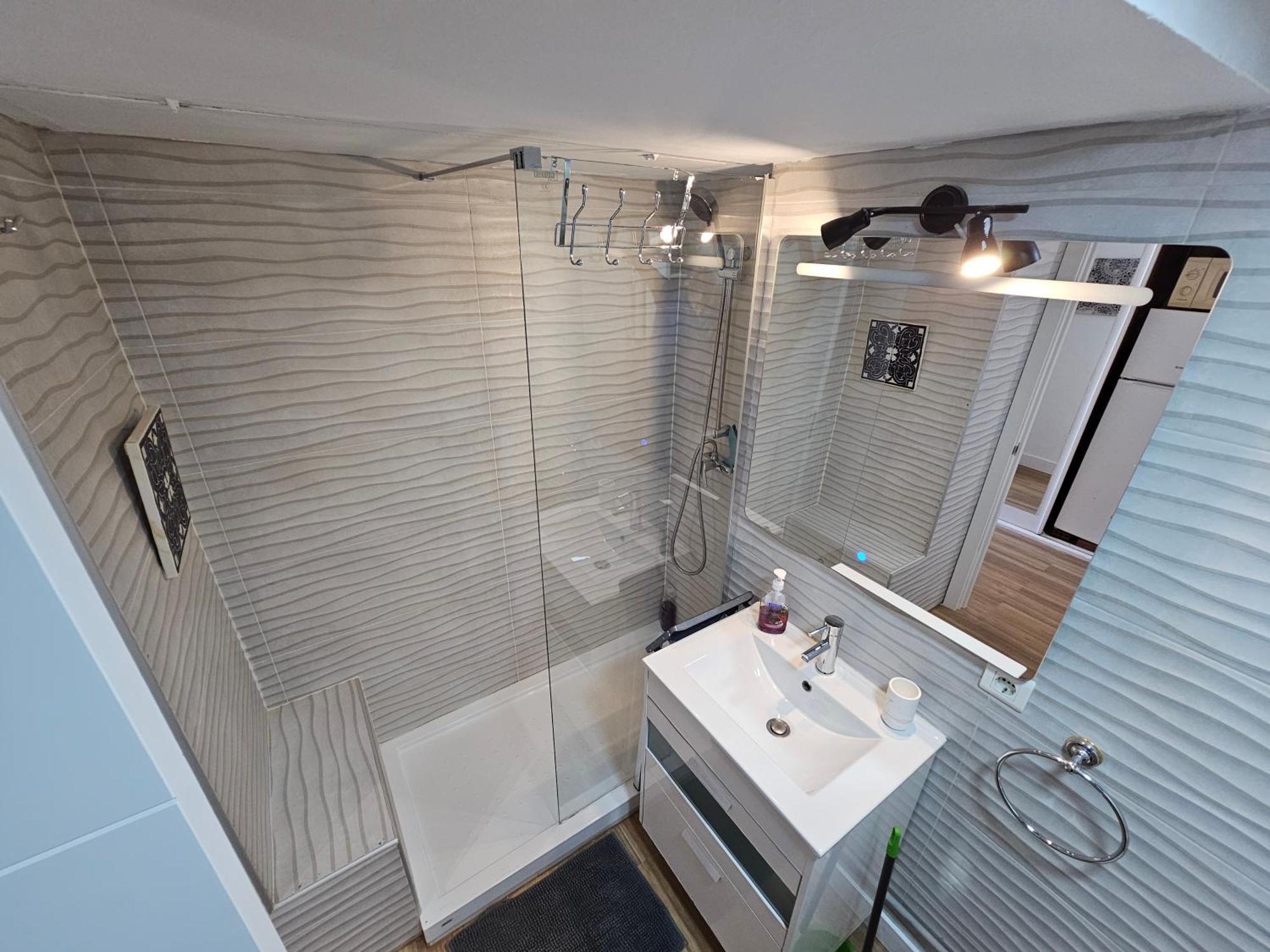 Bonito, luminoso y centrico apartamento con piscina y vistas al mar Torremolinos Exterior foto